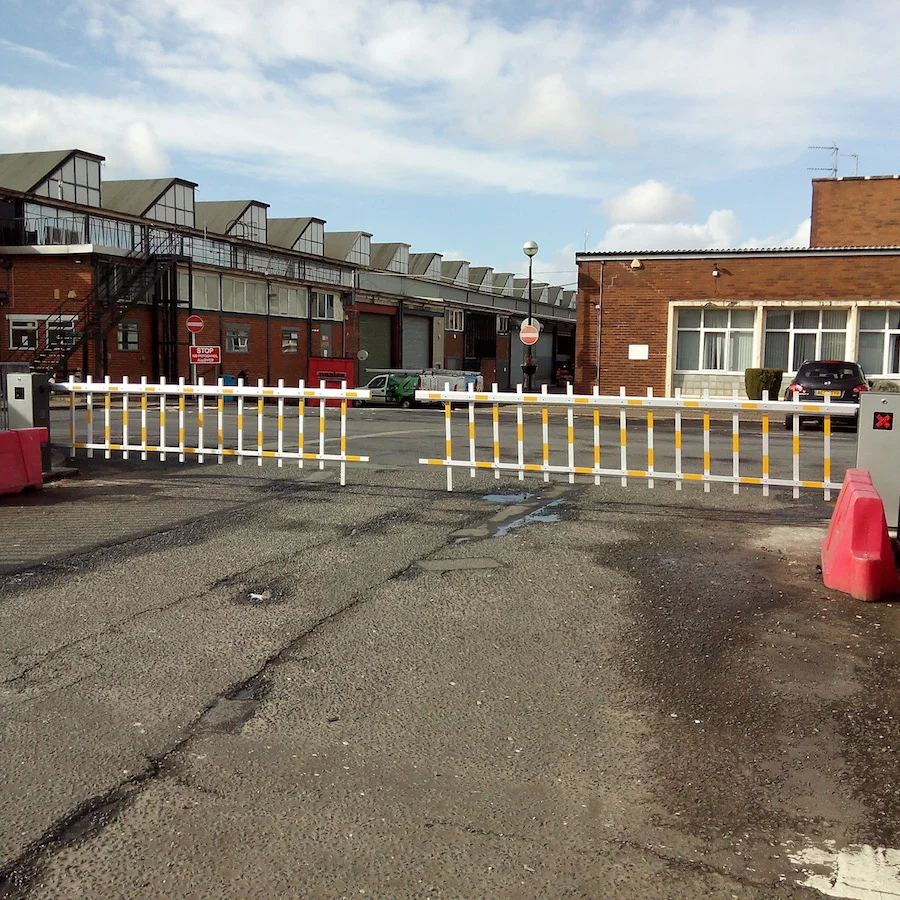 Fence Arm 10 Million Cycles Heavy Duty  Parking Barrier Gate
