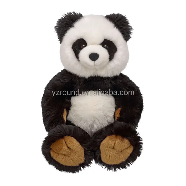 На подкладке из плюша и вещи ребенка Банни