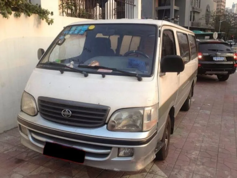 Новый дешевый 15 местный фургон Китай дешевый фургон для продажи