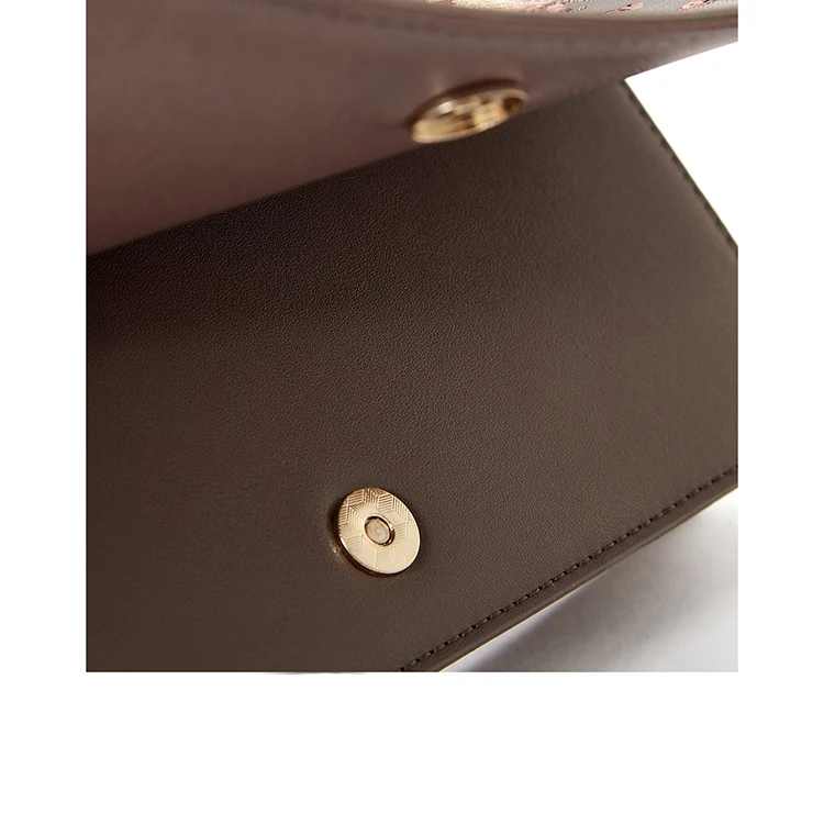 Hotssale Flower Embroidery Genuine Leather Women Crossbody Bag from China Handbag Manufacturer