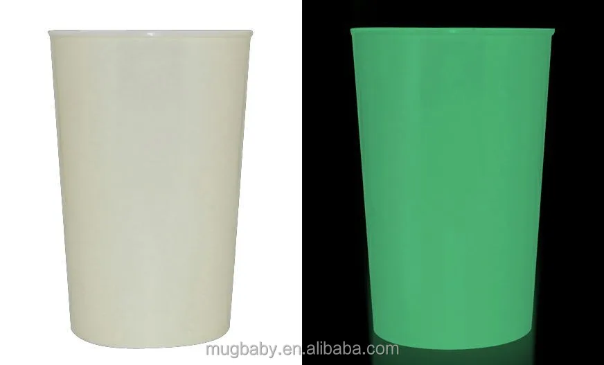  Пластиковые чашки растущие в темноте