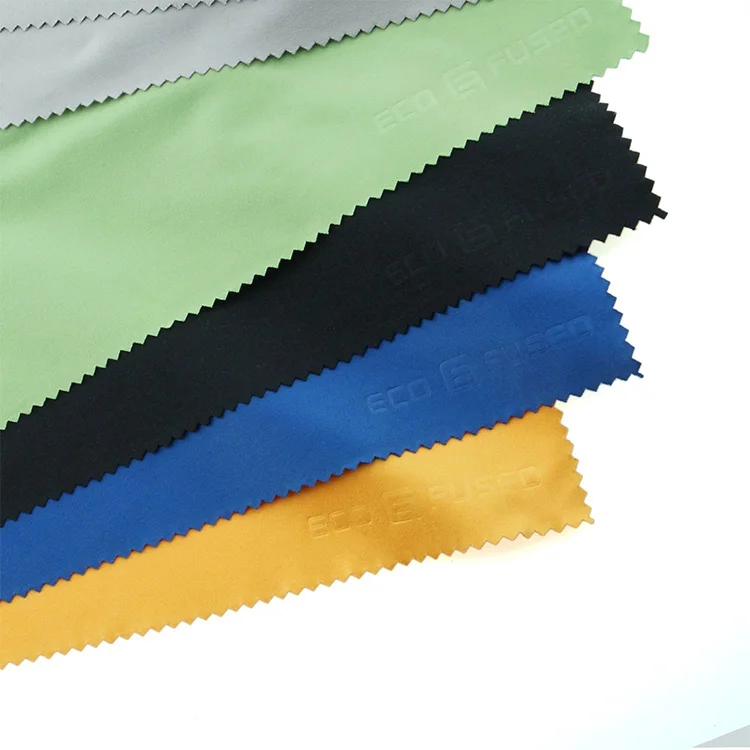 Thick Black 40x40 Microfiber Cleaning Cloth in Roll