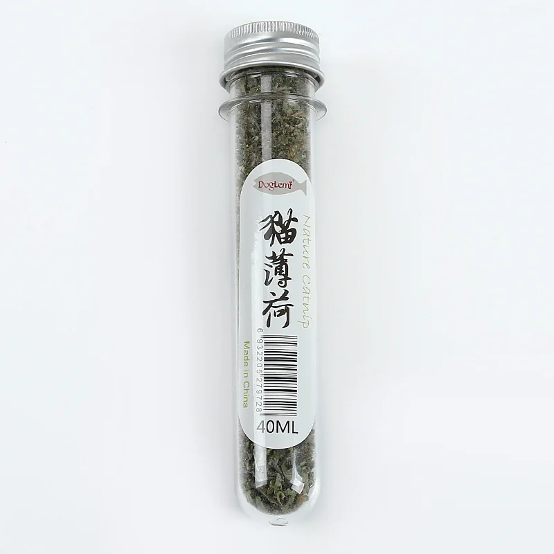
Cat Catnip Toys Fresh Catnip Organic Nature Bottle Catnip Oil 45ML 
