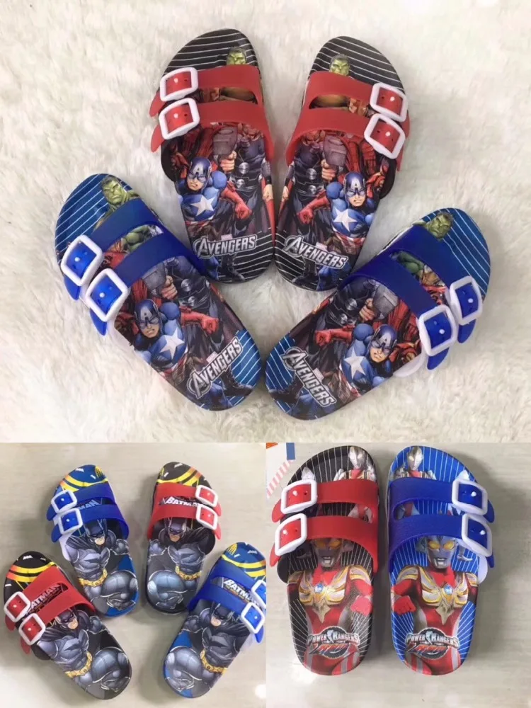 Summer home breathable slippers, a variety of cartoon slippers