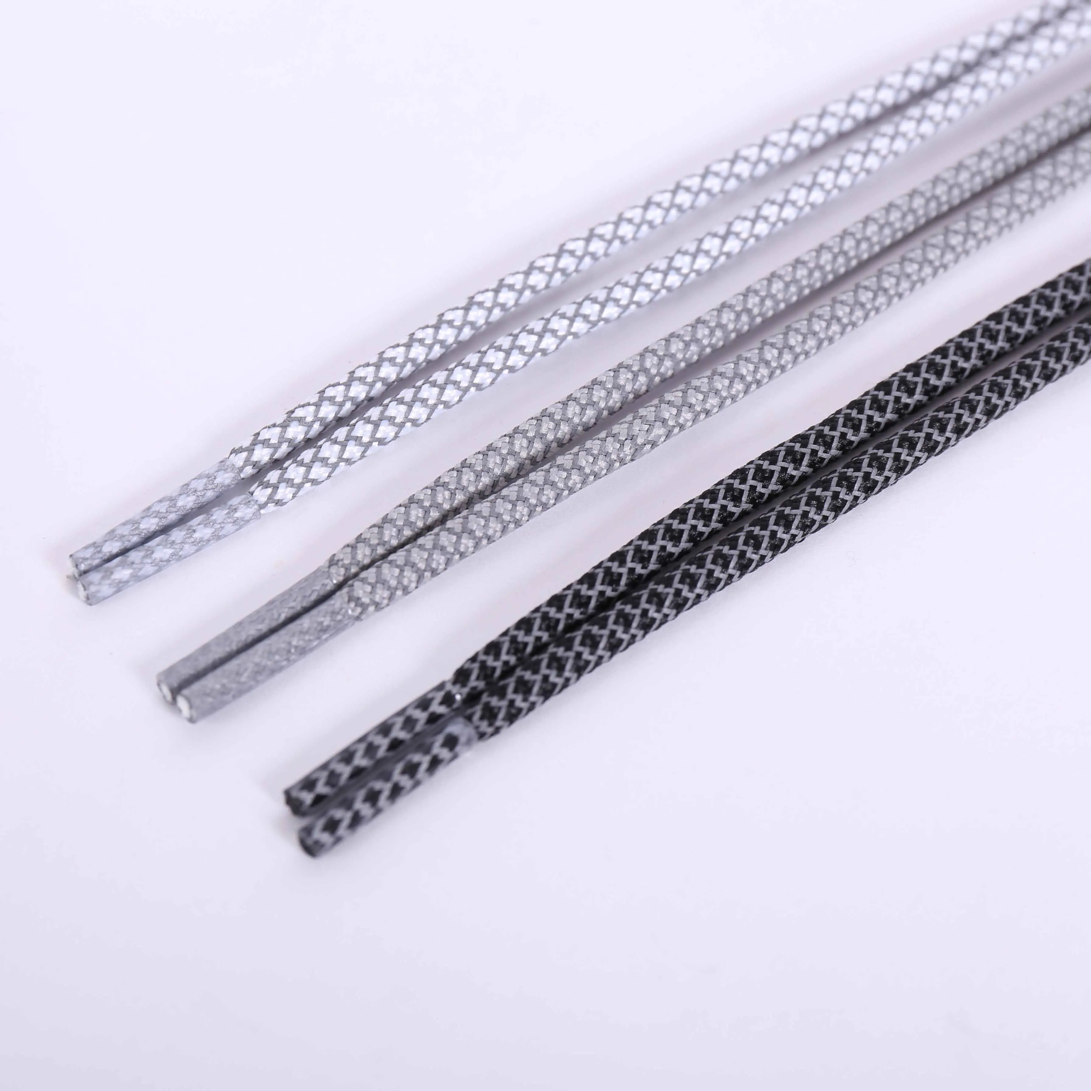 Reflective custom wholesale lead custom round shoe laces