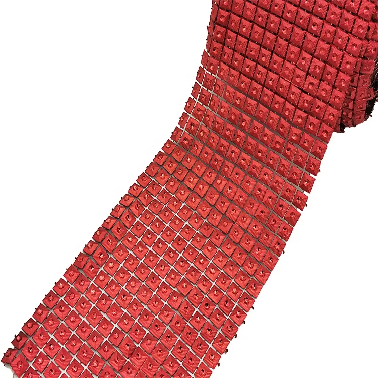 Stylish 12 rows red Square plastic rhinestone mesh  for Wedding Table Wrap