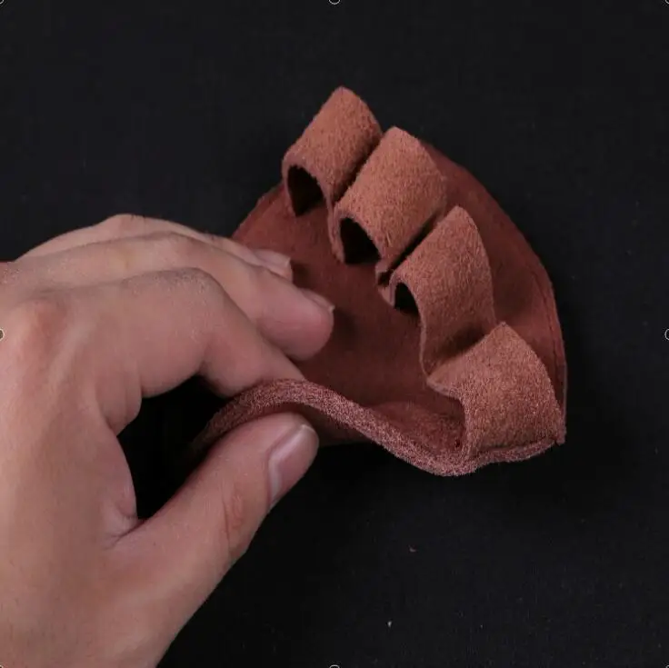 Gym Exercise Leather Palm Protection Hand Grip Gloves