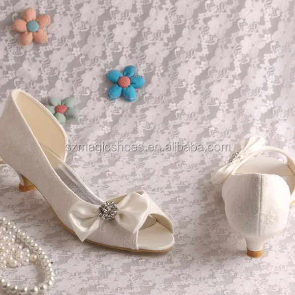 Customized Big Size Women Shoes Wedding Wholesale