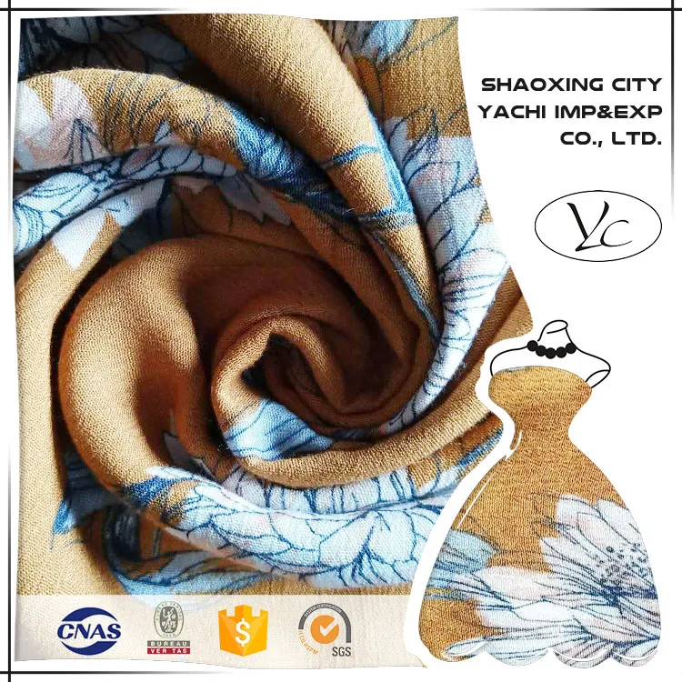 100% rayon crepe fabric printed with flowers