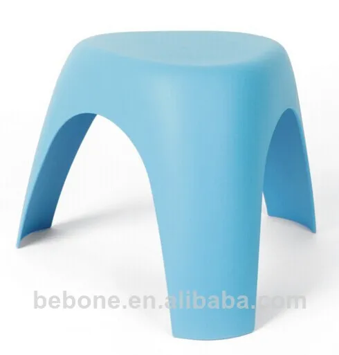 открытый ребенка треугольной стул