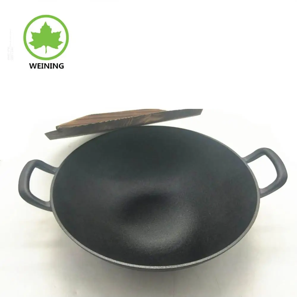 Traditional chinese cast iron wok black pre-seasoned Cast Iron Wok For Kitchen Cookware