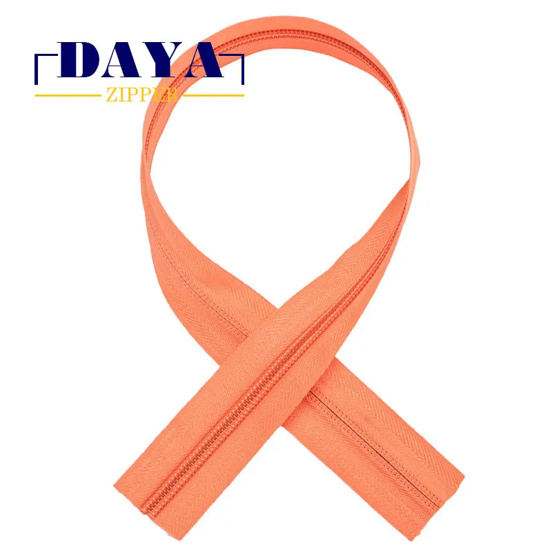 200m per roll package width 3.2cm 16.5g/m No.5 colored coil meter zipper