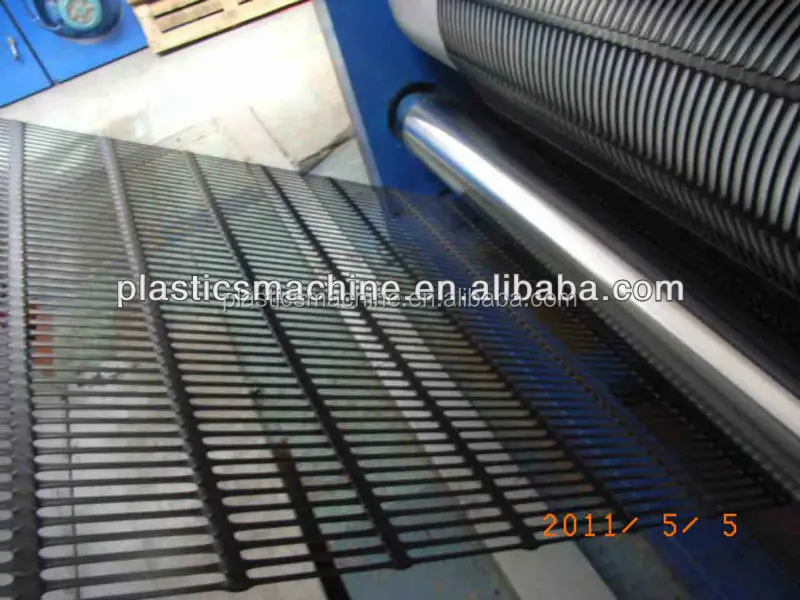 Plastic uniaxial geogrid machine, plastic machinery