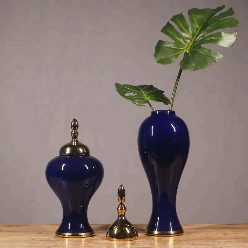 New classic porcelain  vase with lid for home decoration ceramic jar for decorative holiday gift with