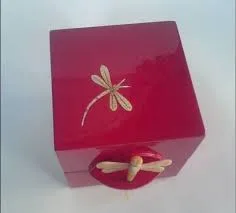 
handicrafts, lacquer 