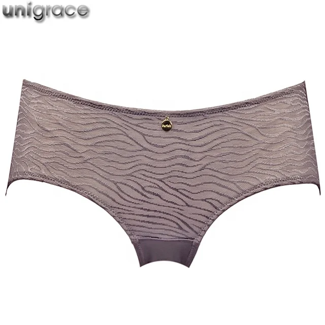 OEM Newest Fanciest Wired Extra Large Cup Hight Quality Lace Fashionable Mould Cup Plus Size Contour Plunge Bra