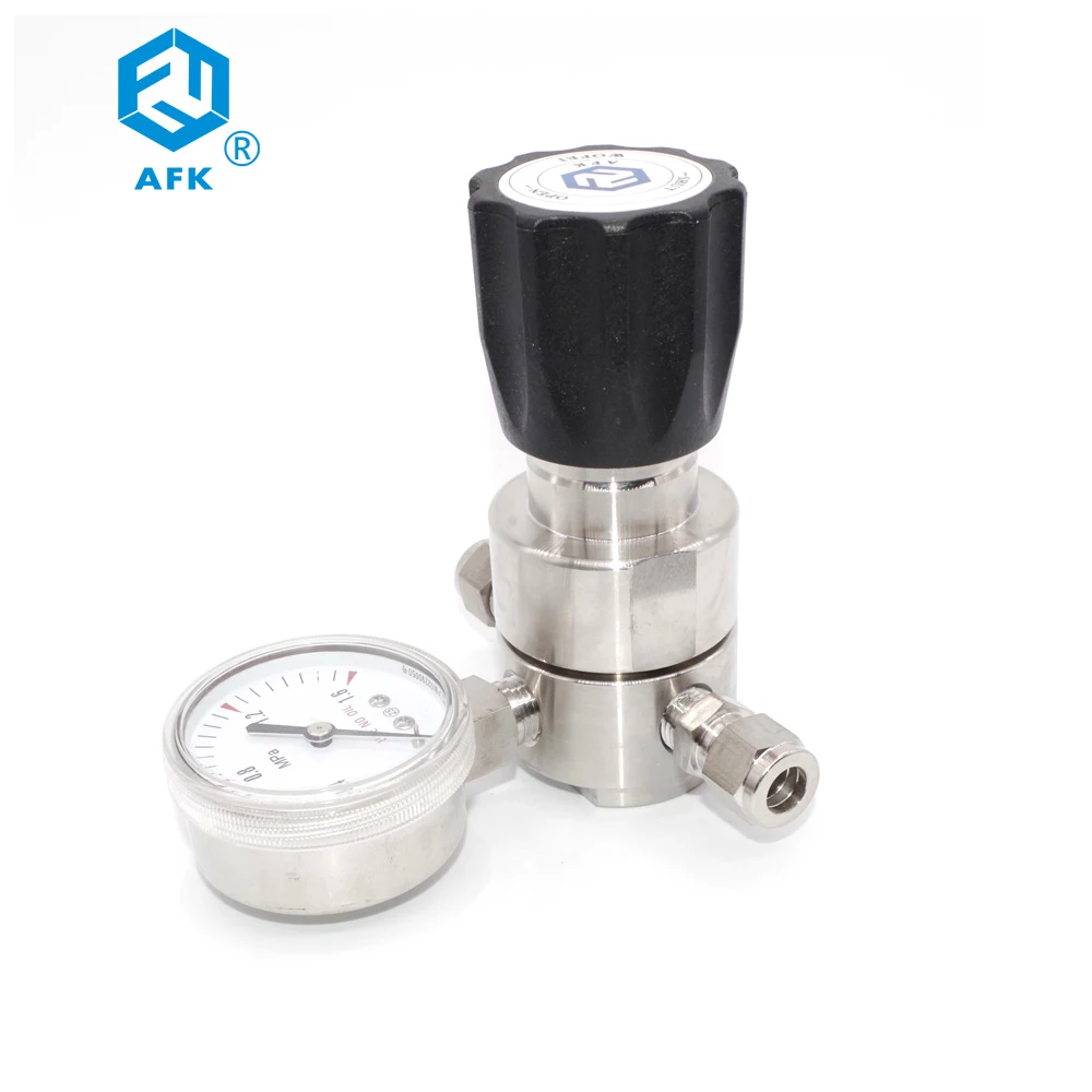 CGA 540 Stainless Steel Gas Regulator Helium with Manometer