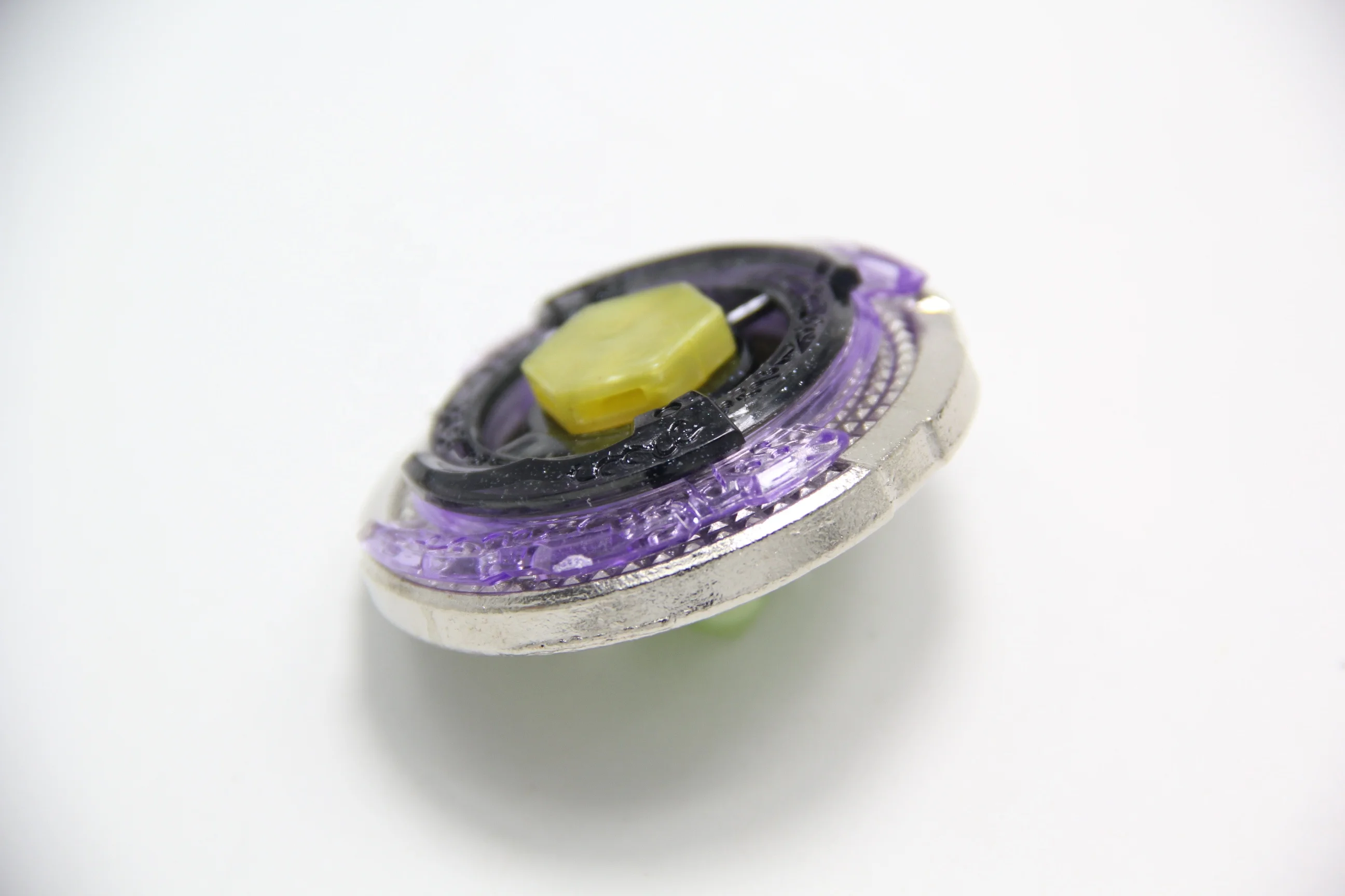 
Factory Discounted Item Cheap Toupie Bayblade Burst BB113 Metal Fusion Starter Set Scythe Kronos Blade Blade 