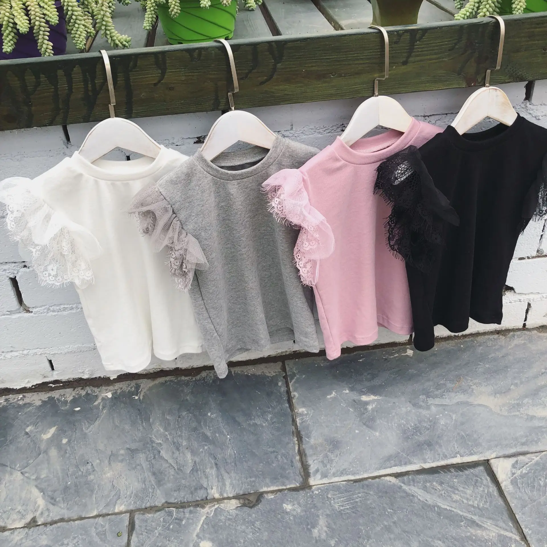 2019 New item cute girls lace sleeve t shirt korean girls fashion t shirts