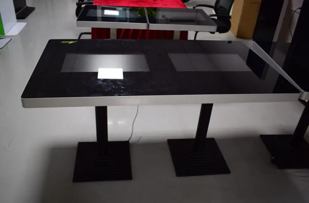 Coffee Table Double Touchscreen 1920*1080 HD Screen Network Touch Table