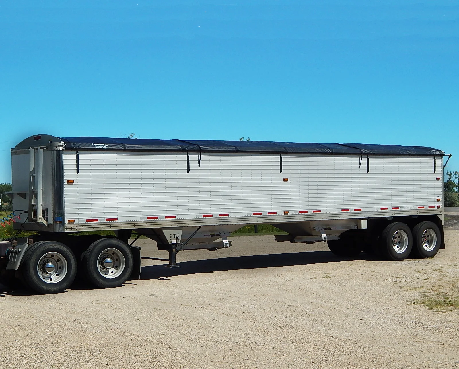 PVC  plastic cover marine vinyl fabric  heavy duty 650gsm Blue tarpaulin 1000d*1000D 18*18 Glossy & Matte