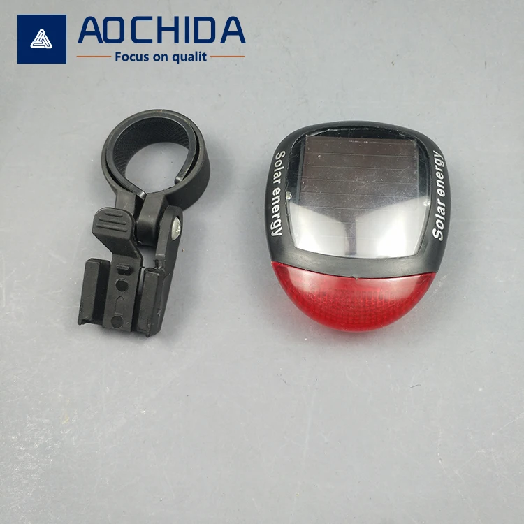 Bicycle taillight with solar panels