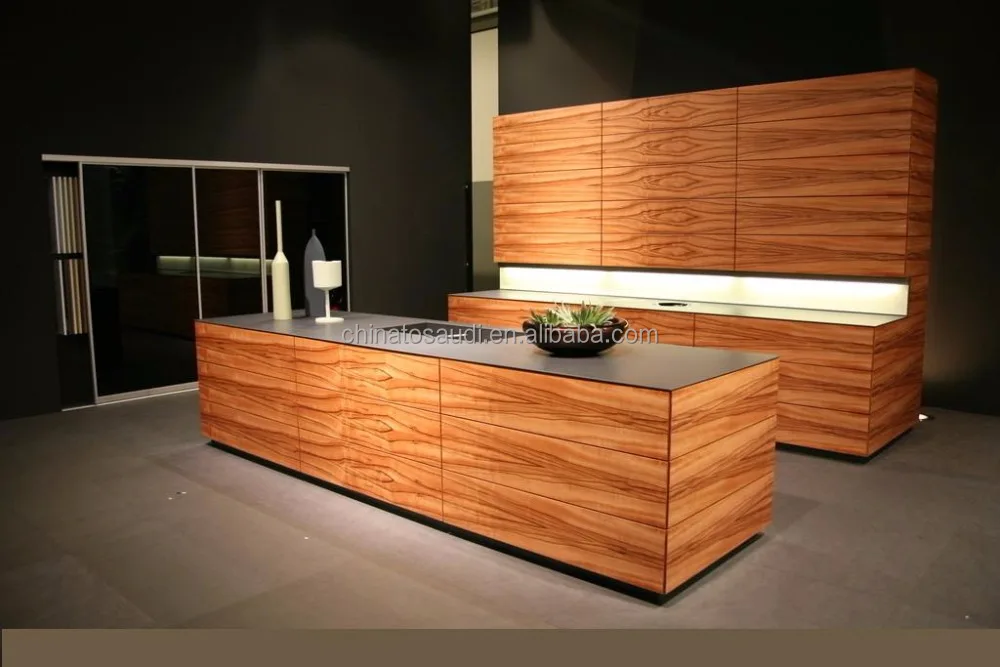 Хорошее качество, лаковая отделка в современном австралийском стиле, кухонный дизайн по хорошей цене