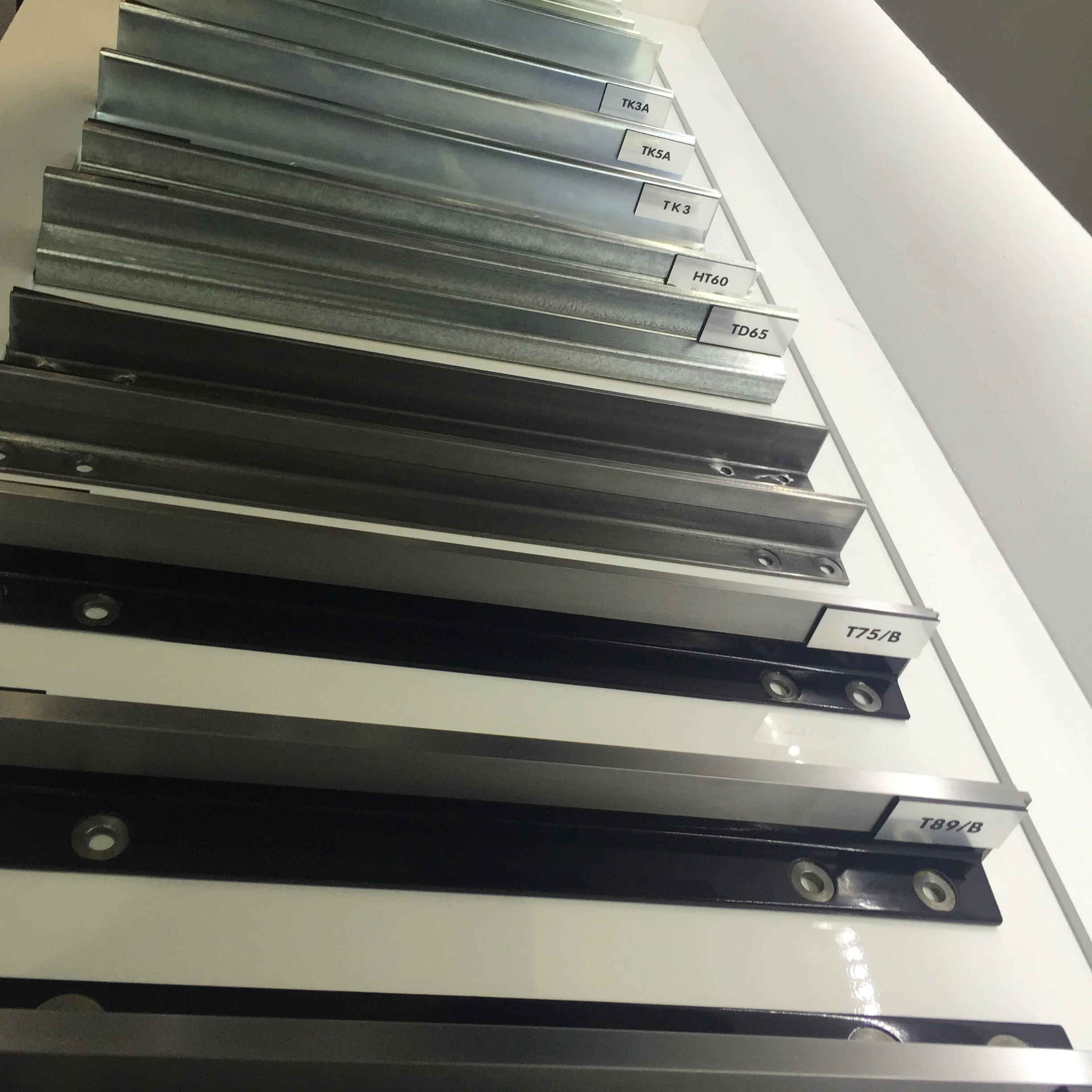 T89B 13K guide rails for elevator lift parts