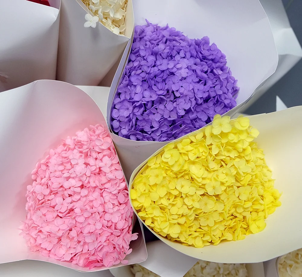 Natural Preserved flowers hydrangea for event centerpieces