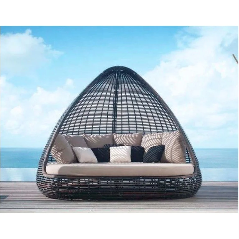 Antique garden luxury sun bed outdoor rattan canopy sun bed beach wicker daybed