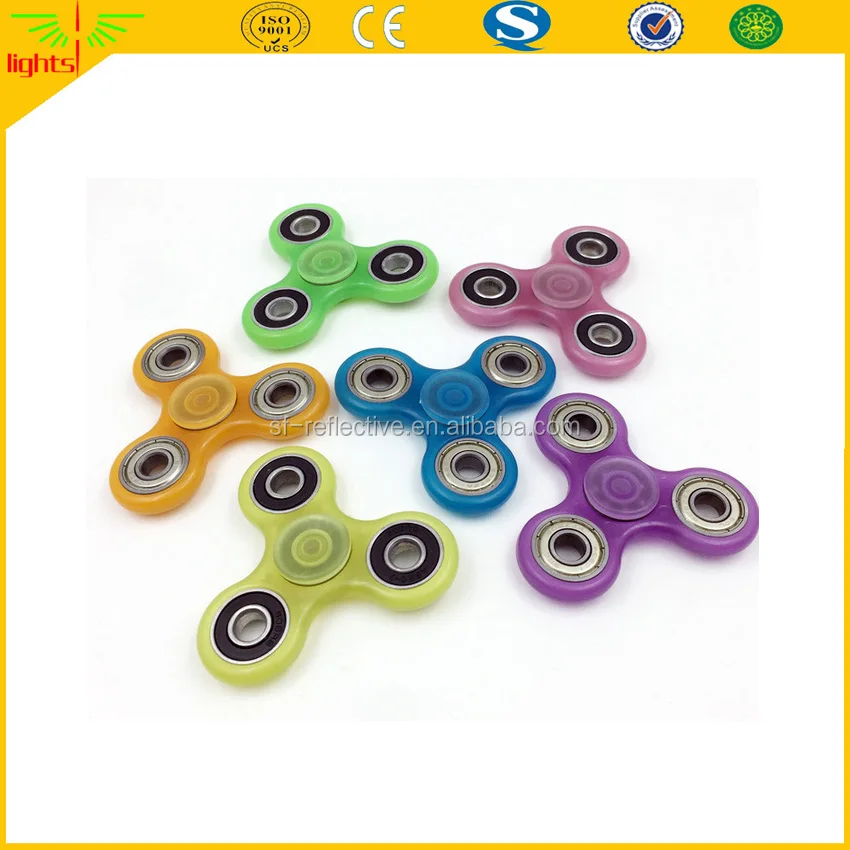factory price glow in the dark finger spinning fidget spinner fidget 3 bearing toy top selling