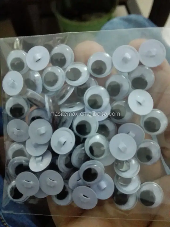 toy eye, plastic eye, toy moving eye