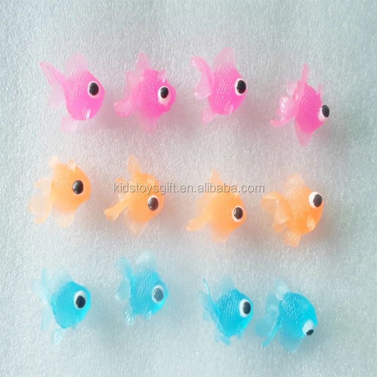 crazy high quality Floating small goldfish capsule toy