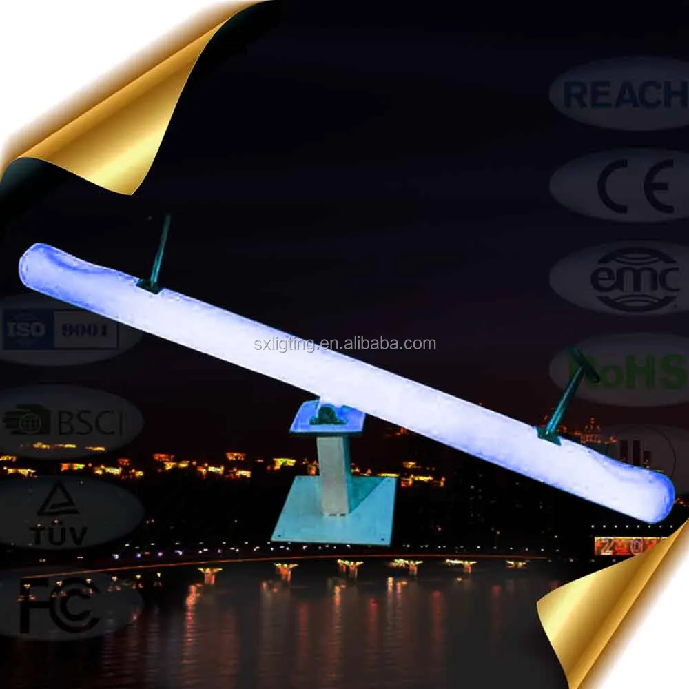 
LED Seesaw Garden Lights Up / LED Seesaw Creates Playful Public Art / LED sports equipment 