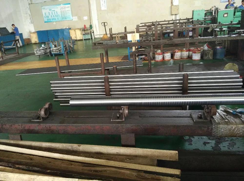 CK45 ST52 20MNV6 42CRMO4 40CR Carbon and Alloy Steel Hard Chrome Plated Piston Rod