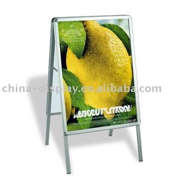 
 Реклама - форма плакат подставка  