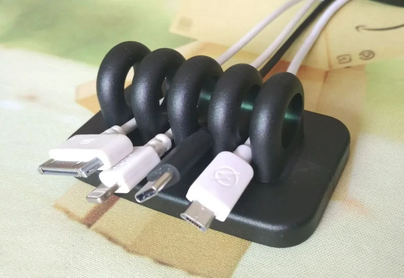 
No bad smelling wire clips desktop cable organizer 
