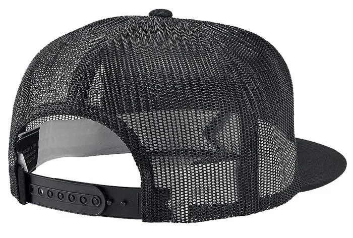 2018 promotional short bill plain trucker cap mesh hat