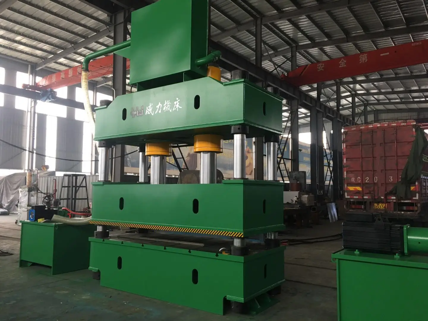 Four column hydraulic press machine oil machine 500T