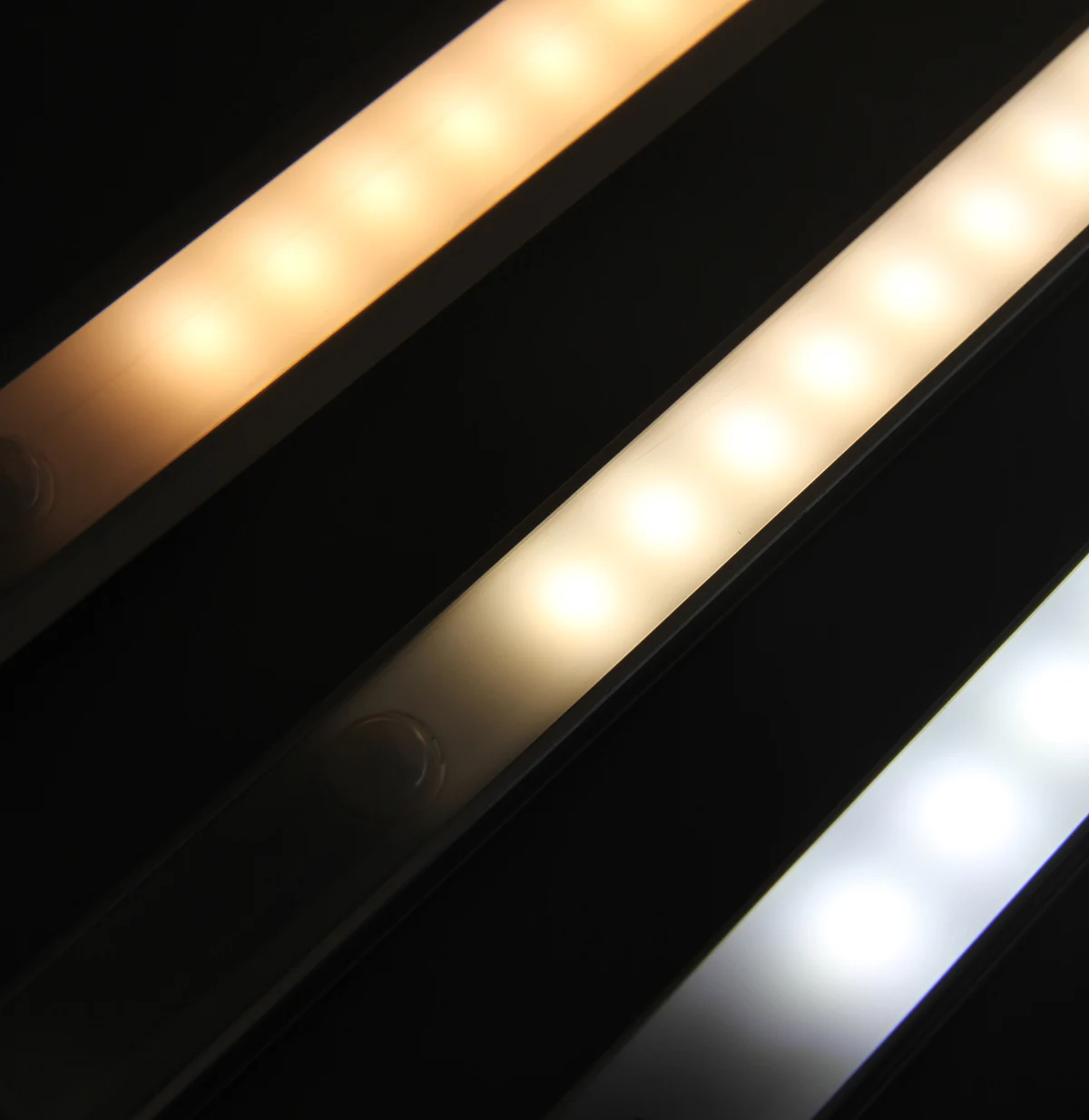 High quality led magnetic cabinet light Battery Powered Security Cabinet Lighting 10 Led Motion Sensor Closet Light