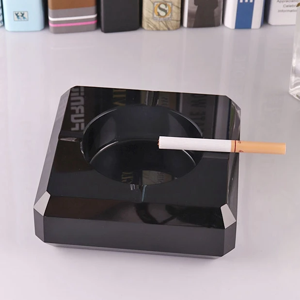 Оптовая продажа, различные виды, индивидуальные квадратные стеклянные пепельницы с принтом, хрустальные сувенирные комнатные пепельницы