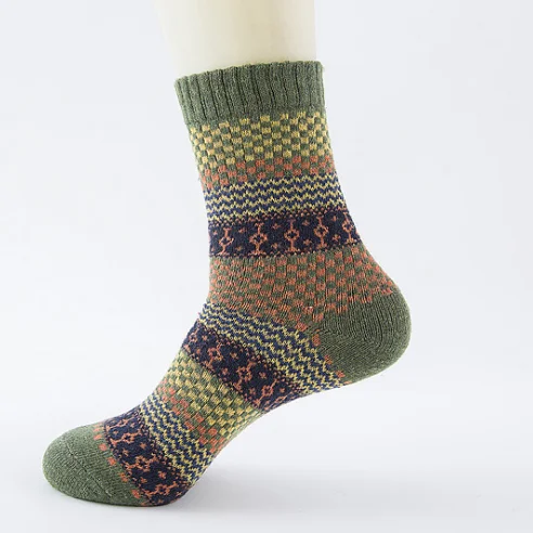 
mens Rabbit Wool Thermal Christmas tree Socks Ultra BootCustomized Thick breathable Knitted Factory Happy Socks 