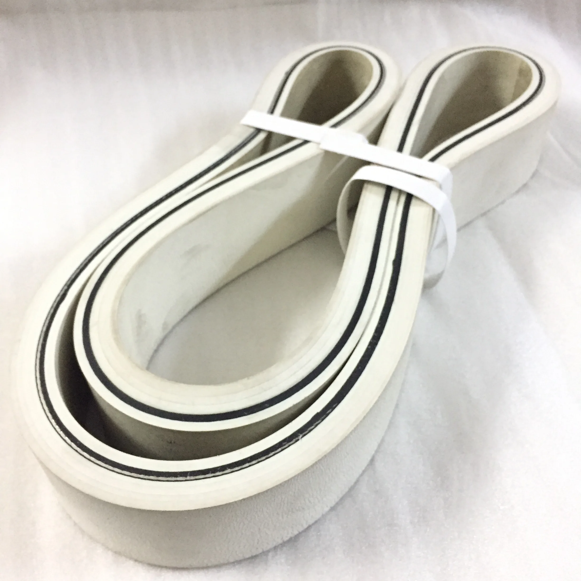 White rubber belt for fish meat bone separator