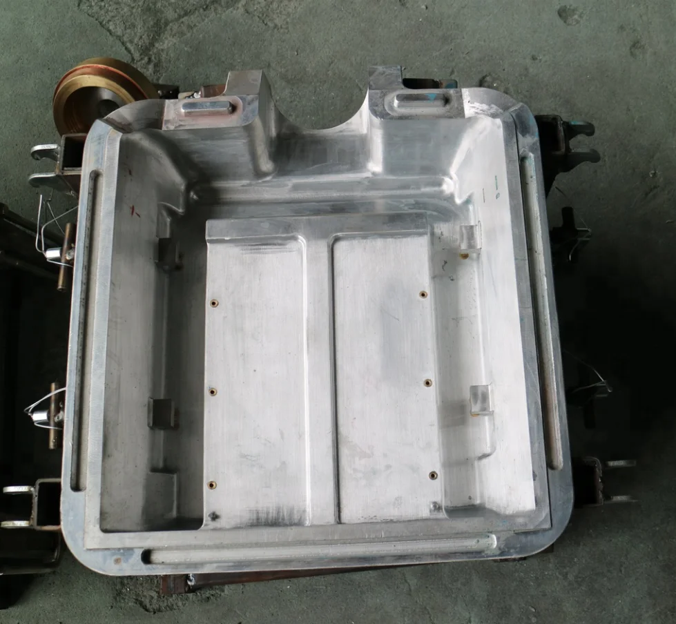 Fuel Oil Tank Aluminium Mould CNC Machining For Roto Moulded Agricultural Spraying Unmanned Aircraft
