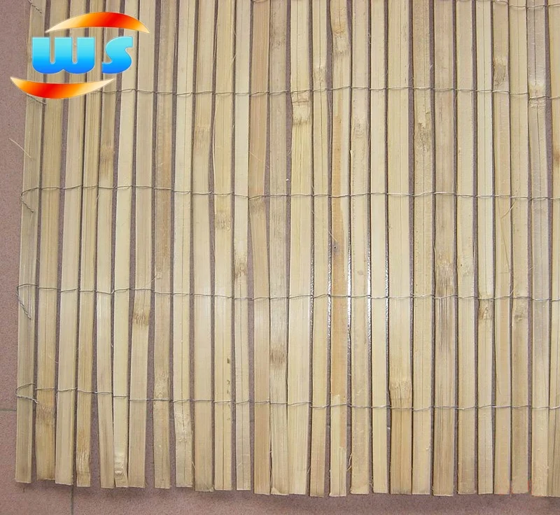 Natural  bamboo fence for garden decoration
