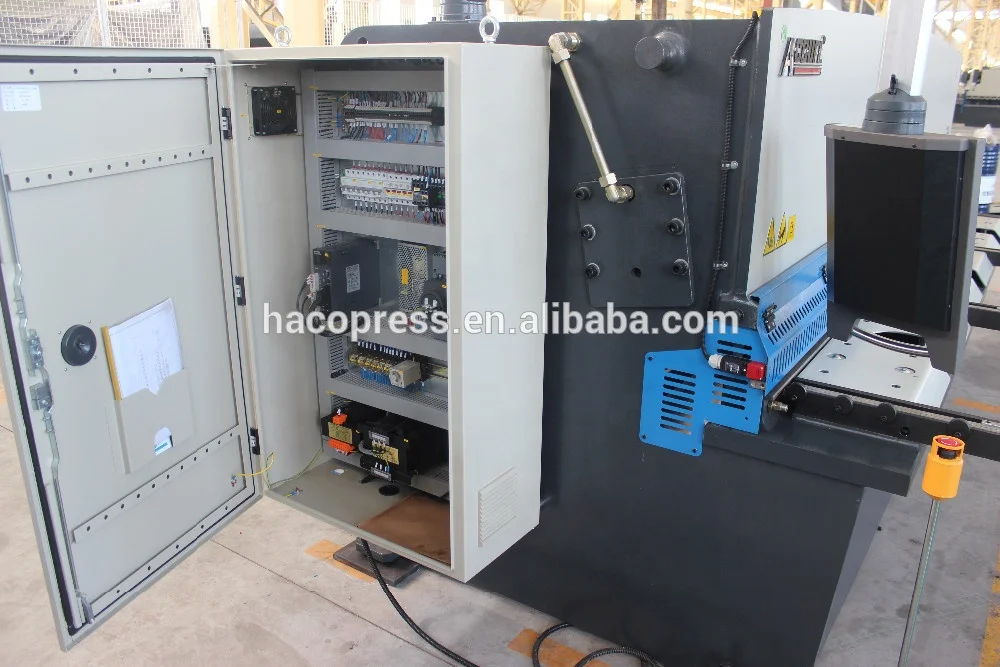 Машина для резки листового металла