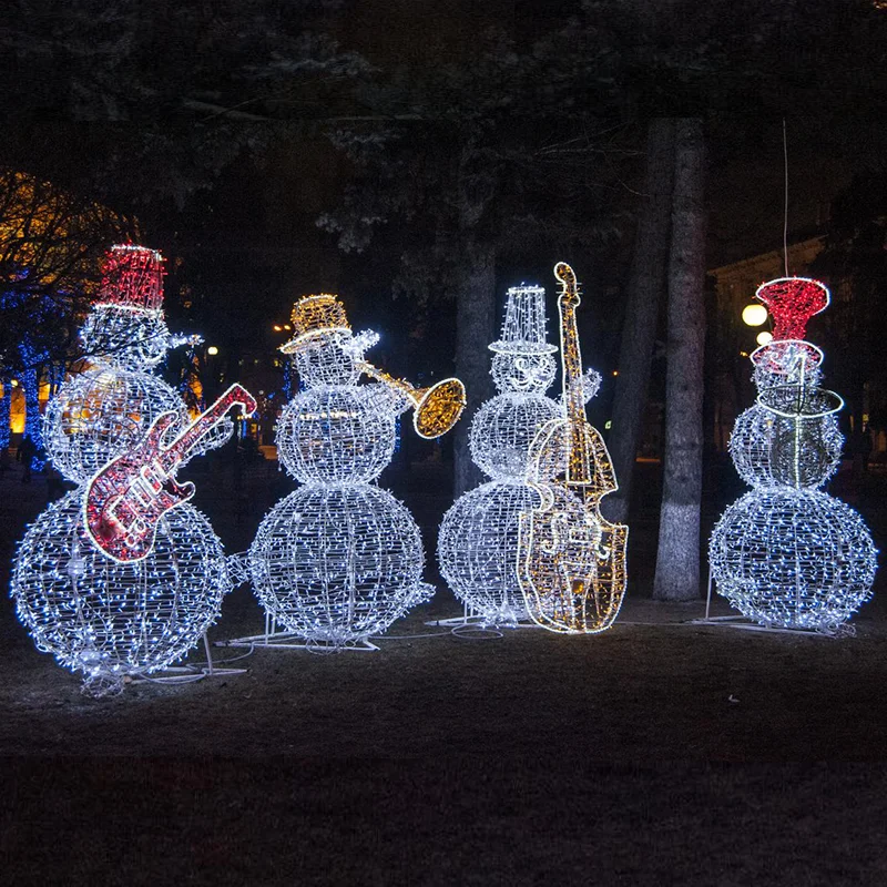 Outdoor Commercial Grade 3D LED Christmas Wire Frame Snowman Light up Sculptures of Snowman for Christmas Displays