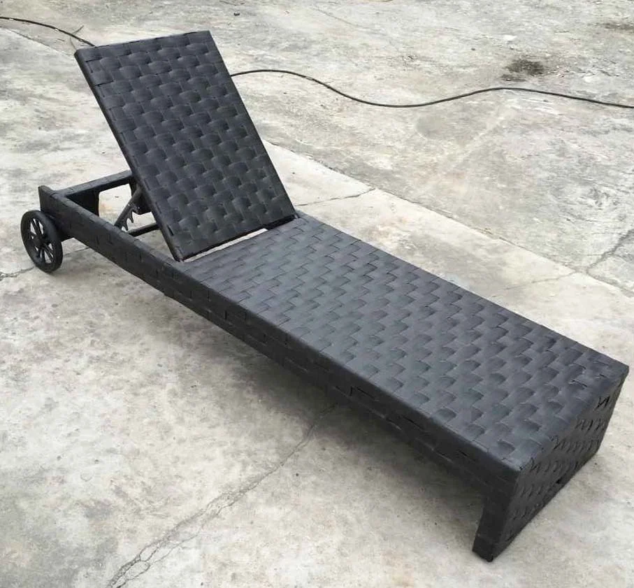 new style rattan outdoor lounge chair pool side beach sun lounger with wheels