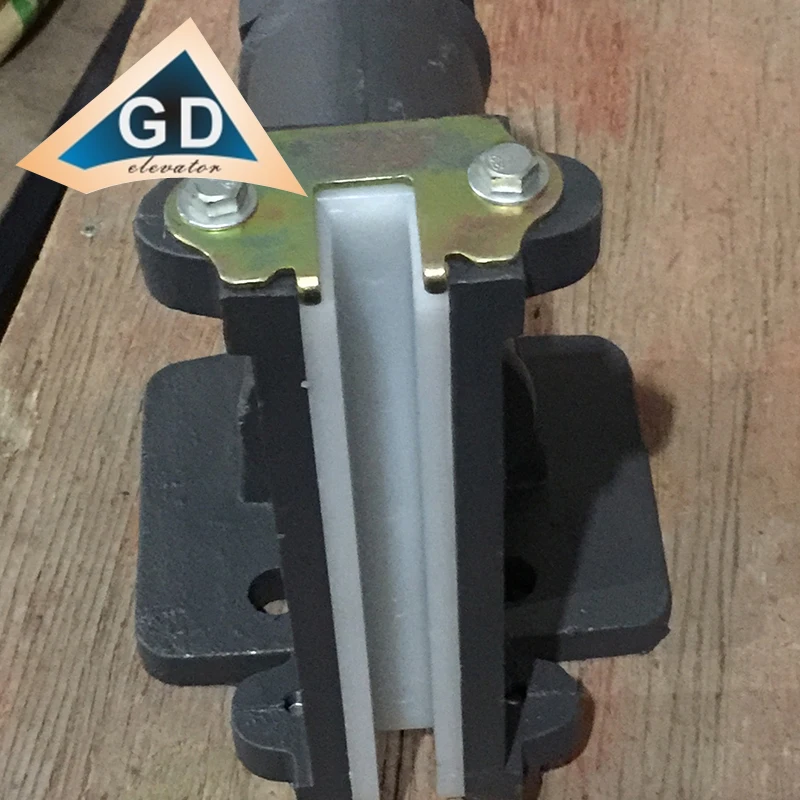 Elevator guide shoe ya29c826 elevator guide shoe ya029c826g01 elevator guide shoe roller