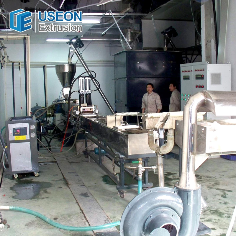 Well designed PPS screw recycling pelletizing machine PET bottle granule extrusion